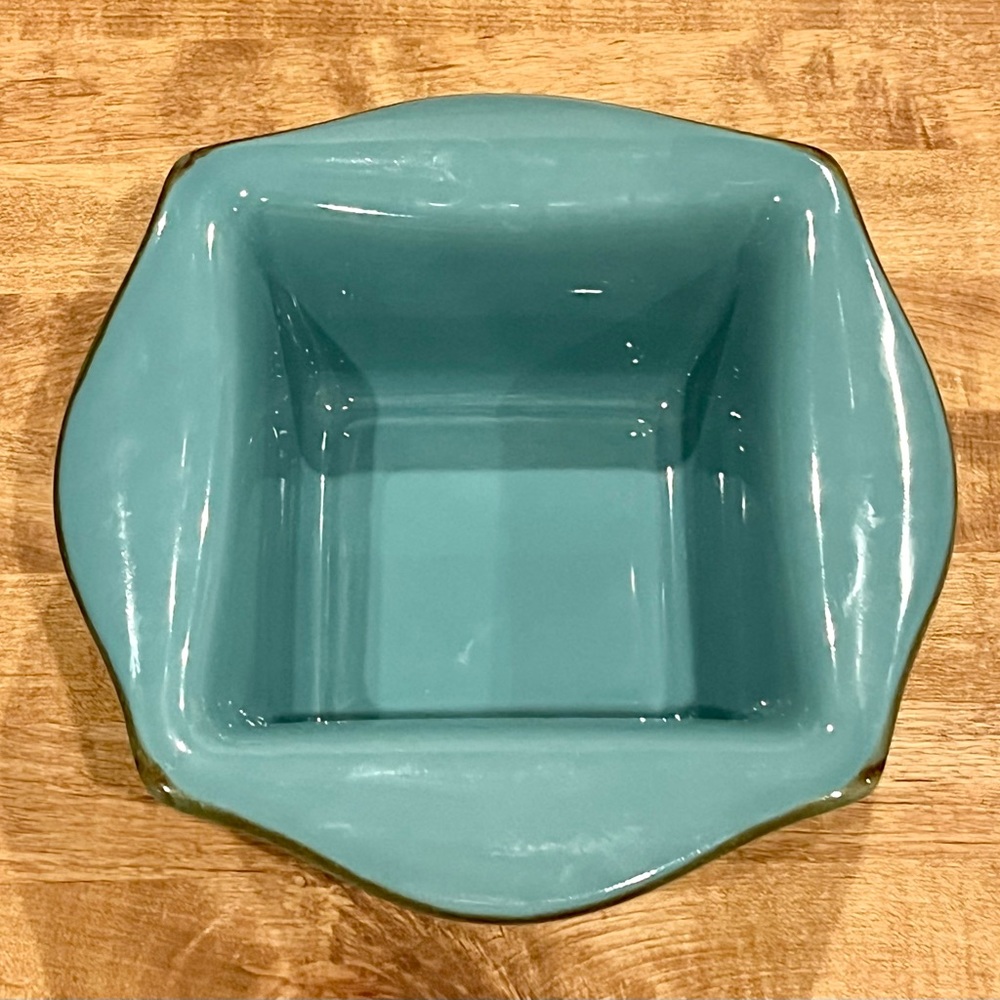 Southern Living at Home Tuscan Everyday Baker Square Baking Dish Turquoise Teal - Picture 4 of 6